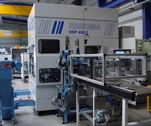 Double-spindle machining center